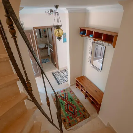 Portakal, Cukurbag Peninsula-kas Villa *